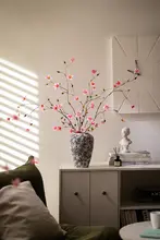 高級感あふれる四角い造花のインテリア用アレンジ【リビング・ダイニング装飾】