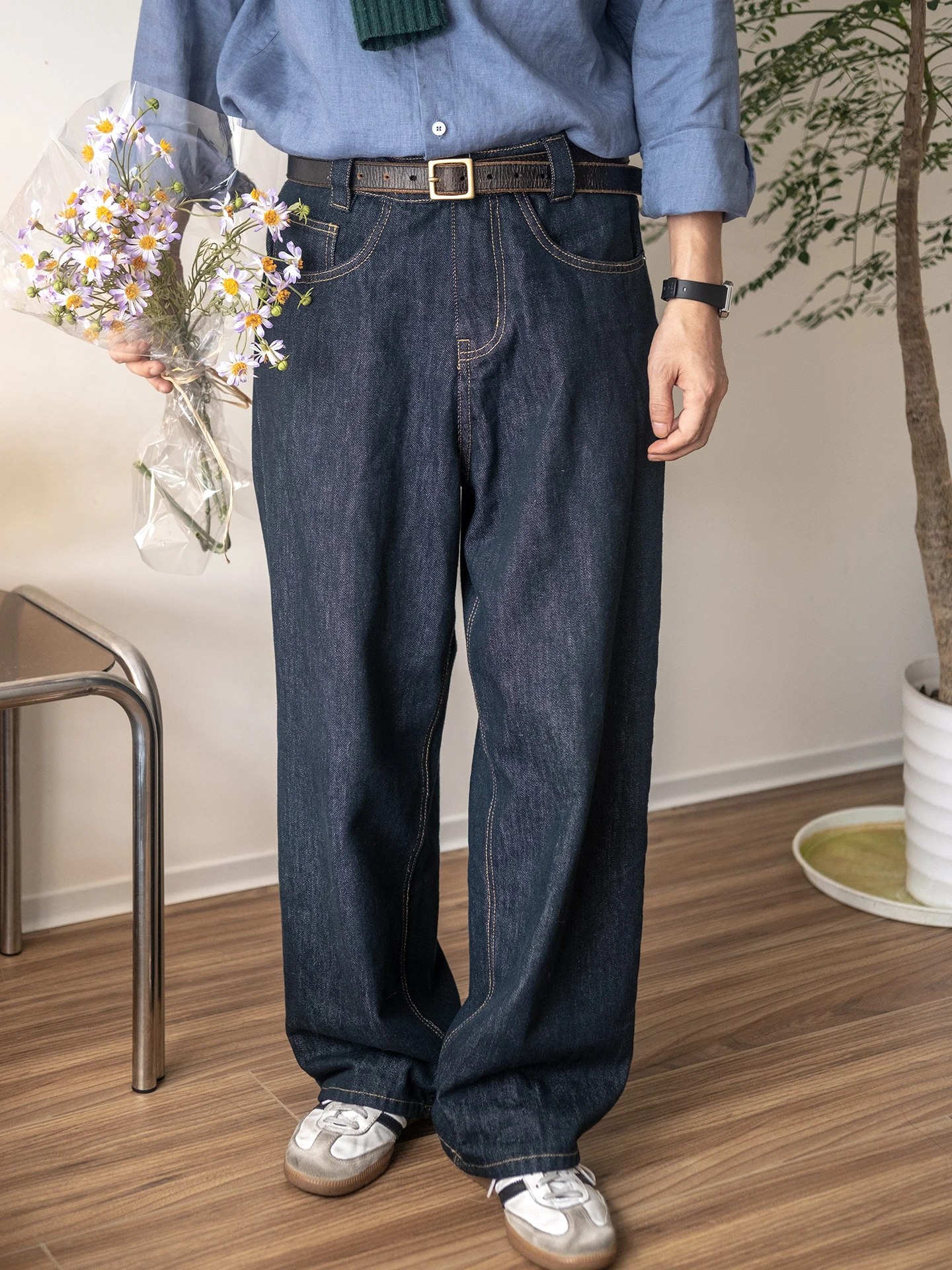 色褪せにくいデニムパンツ【男性用・快適なフィット感】の選び方と実用性