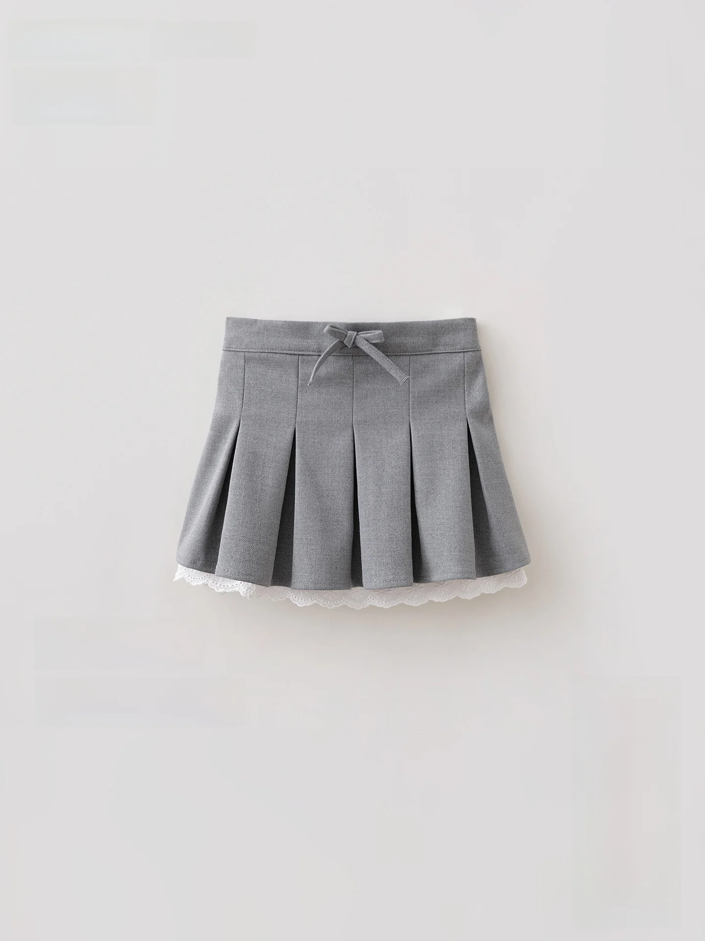 レトロな学院風スカートで春を彩るには？