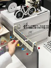 デスク下の便利な収納ラック【穴あけ不要・トレイ付き・スリッパ掛け・ケーブル整理】