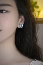 天然水沫子玉石のイヤリング【純銀装飾・高級感あるデザイン・女性用】
