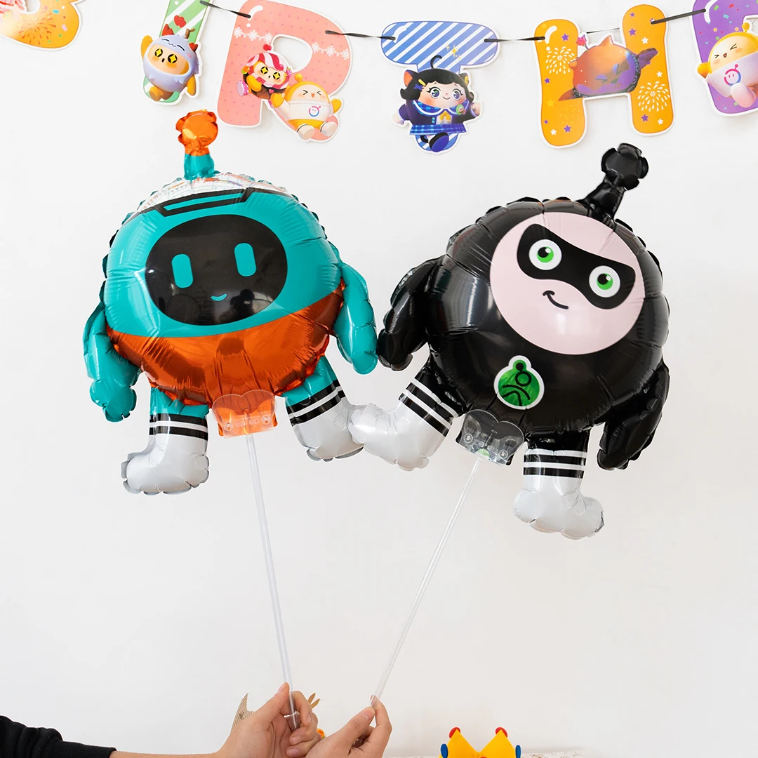 誕生日パーティー用キャラクター気球装飾：ゲーム雰囲気で子どもを楽しませる背景用アイテム