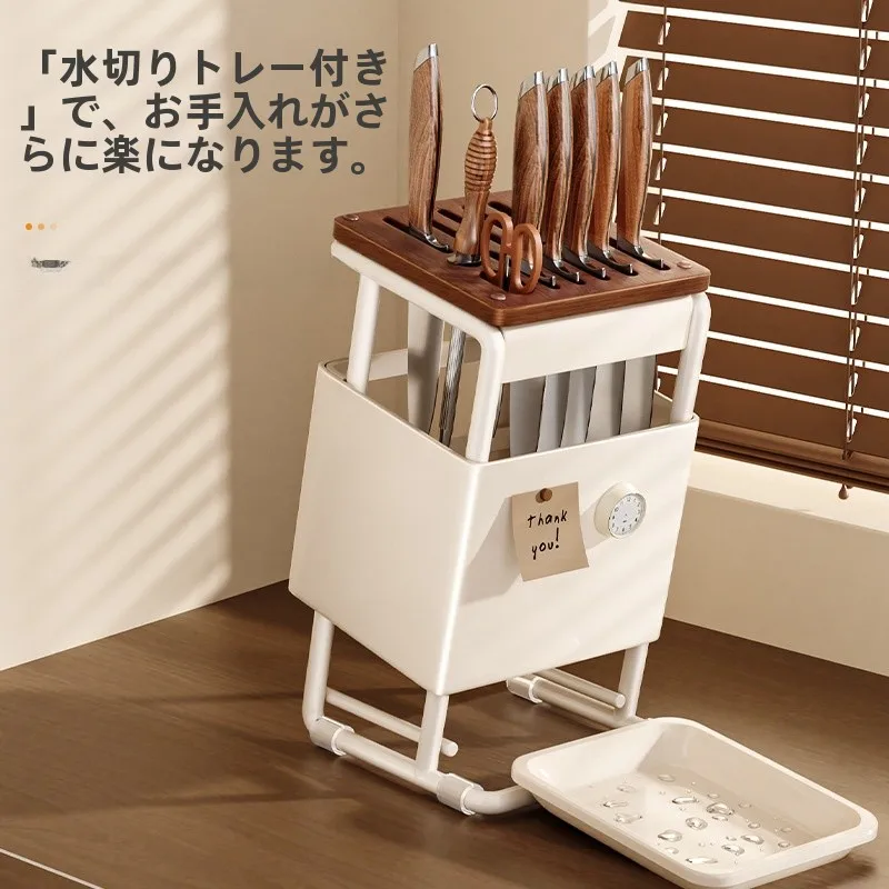 カウンター天板にどんなアイテムが合う？実際の暮らしで試した「マルチ機能キッチンナイフラック」の選び方