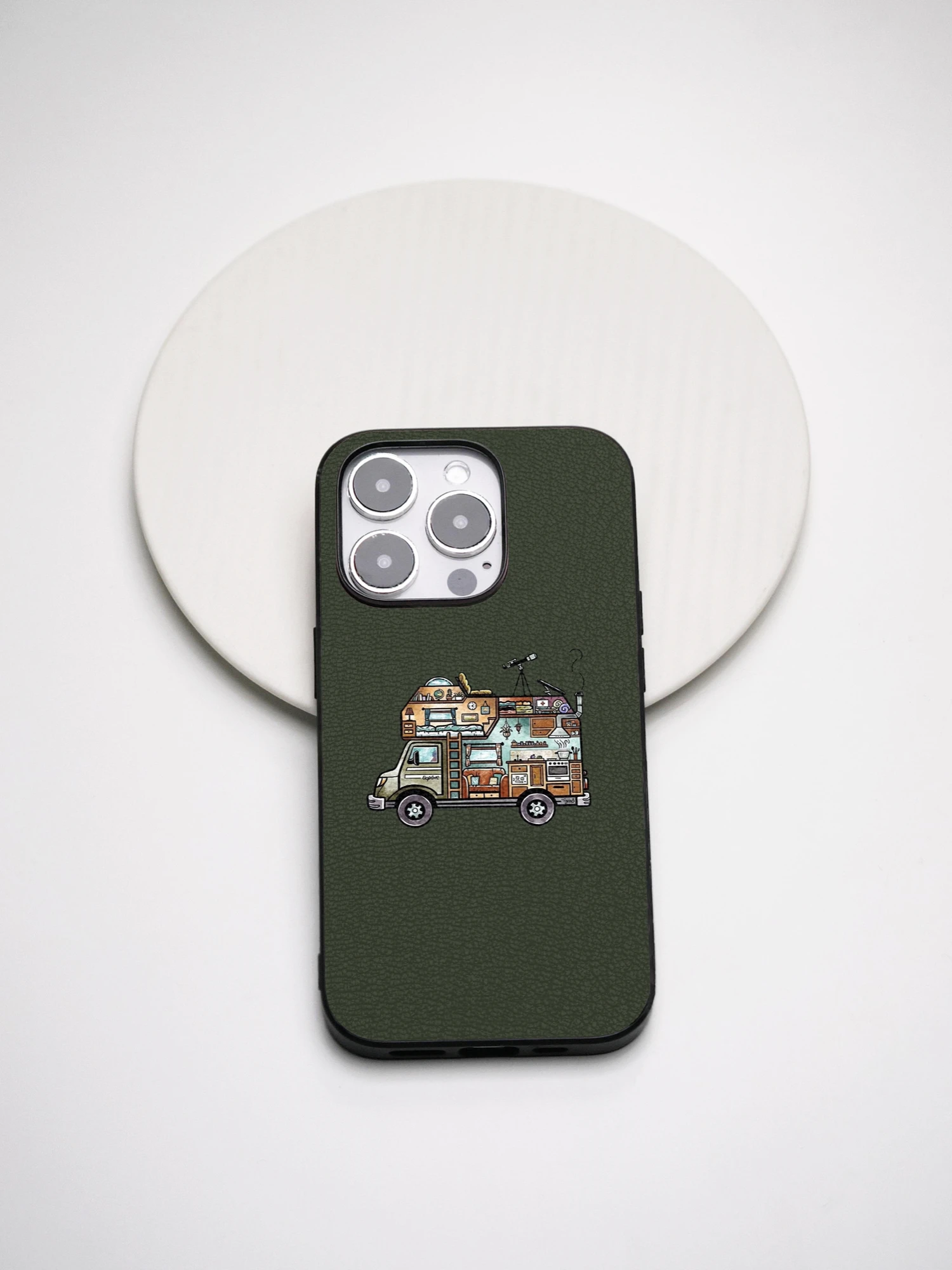 キャンパー ピクとは何か：露营風本革スマホケースの実用性と使い方