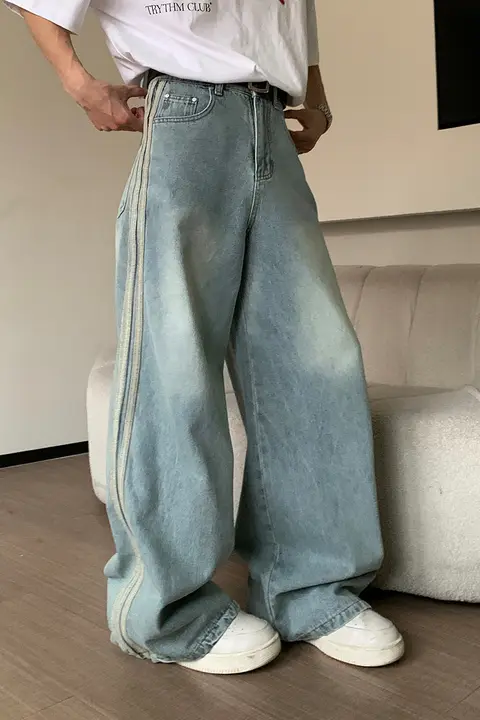 カジュアルデザインのフリンジデニムパンツ【夏用・ウォッシュ加工・ゆったりシルエット・ストレート】