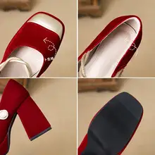 赤の極高ヒール厚底ウェディングシューズ【フレンチスタイル・疲れにくい・防水・粗いヒール】