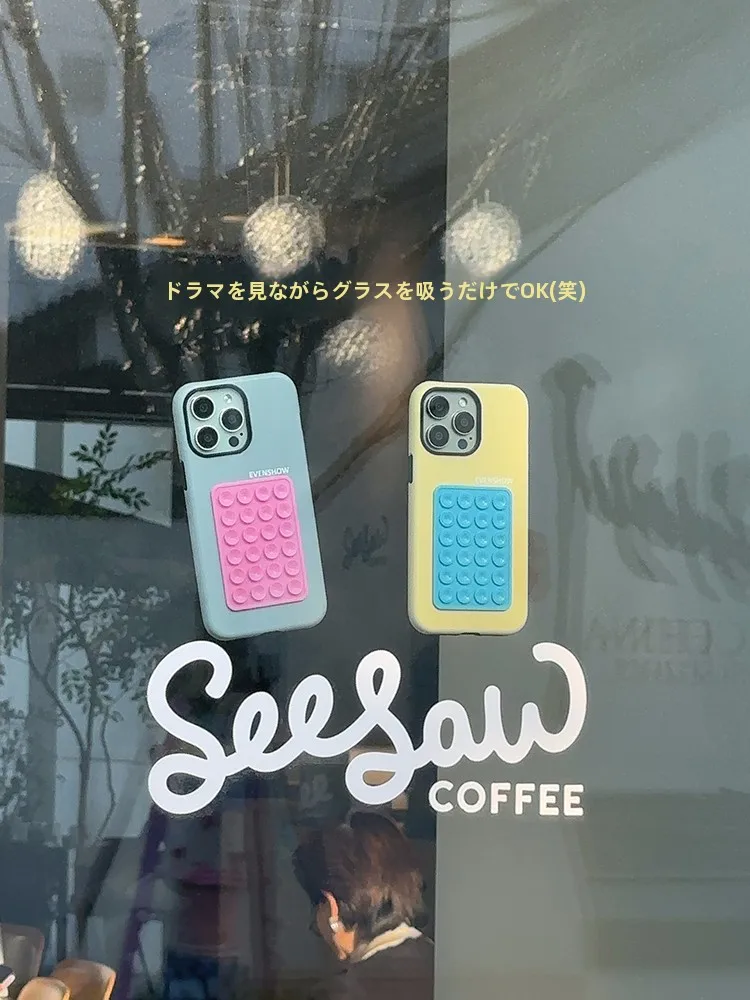 吸盤付きフィルムスマホケース：ベタベタしない設計が実現する全包保護