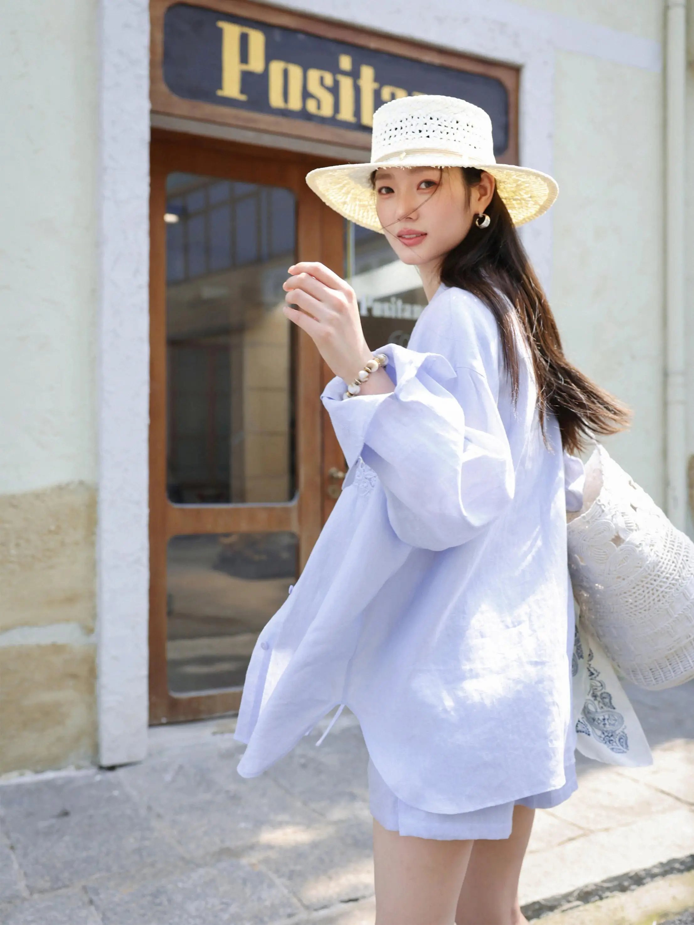 30代の秋デートで着る服は？リーズナブルで洗練されたスタイルを実現する1つのアイテム