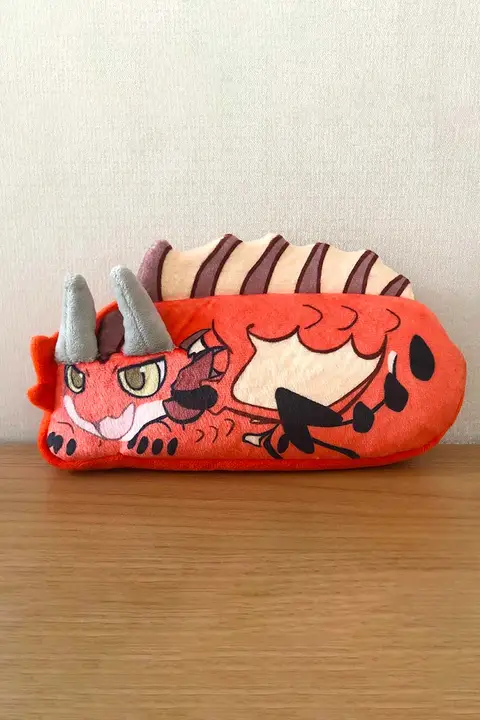 ふわふわドラゴンデザインペンケース【大容量・学生用・高品質・ギフト用】