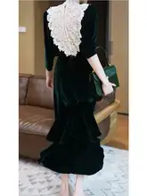 華やかなレース切り替えの宮廷風ヴィンテージデザイン 薄緑色のケーキドレス