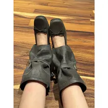 バレリーナスタイルのレディースショートブーツ【蝶結び・内増高・本革】