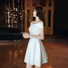 一字肩デザインの白色ドレス【セクシーで優雅なフレンチスタイル・パーティー用】