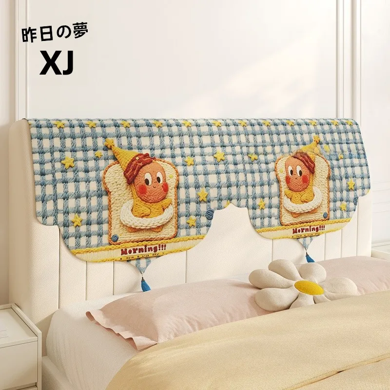 キャノピー ベッドとは？通年使用可能なシングルタイプヘッドカバーの実用性と選定基準