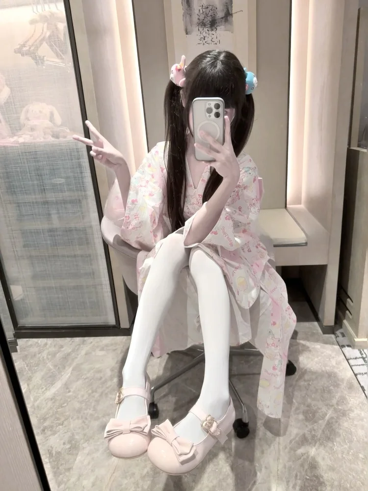 桜柄の可愛い浴衣：ロリータ風綿素材で春夏秋冬を快適に