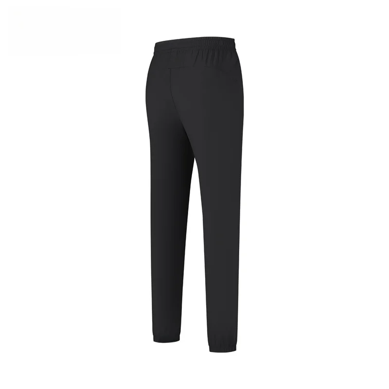 女性用スポーツパンツ XTEP フィット感とUVカット機能の実用性を検証