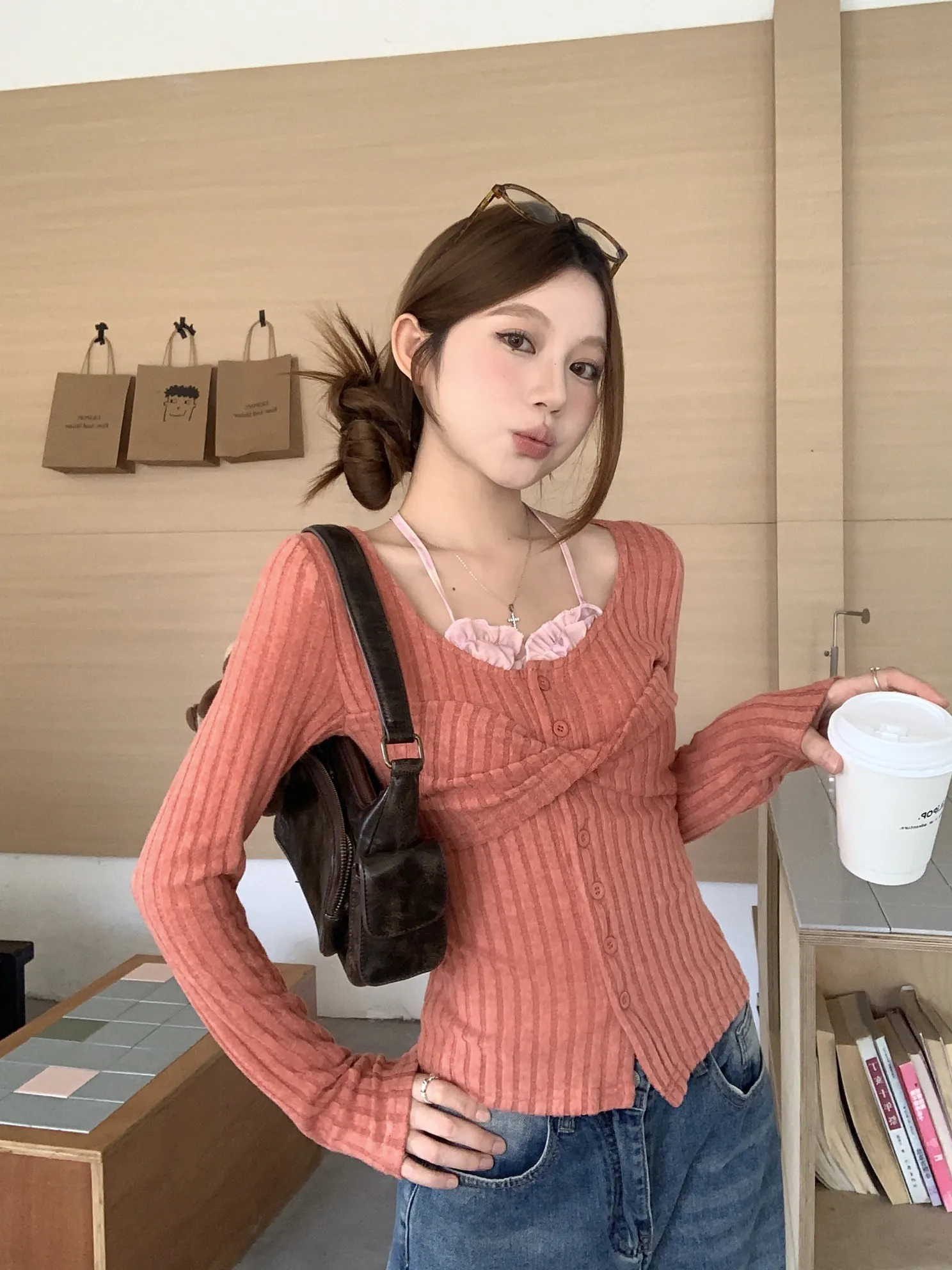 総柄Tシャツを選ぶときに迷うなら、この1点が鍵になる！