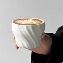 レトロデザインのラテカップ【ハンドメイド・不規則なデザートプレート・カプチーノ用】
