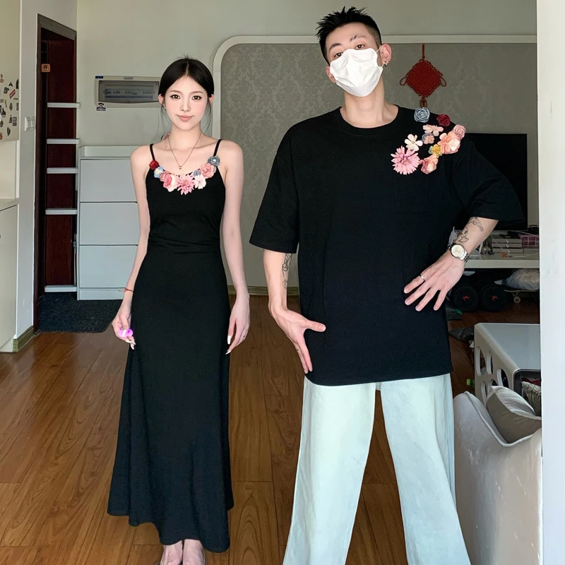 祭りデート向けのカップル用夏用Tシャツとワンピースセット：デザイン性と季節性を両立
