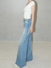 フレアデニムパンツ【中腰・ヴィンテージブルー・女性用】