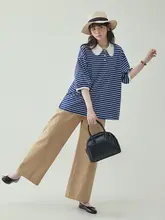 ブルーとホワイトのストライプ柄 フレンチカラー五分袖Tシャツ【女性用・夏向け・ゆったりデザイン】