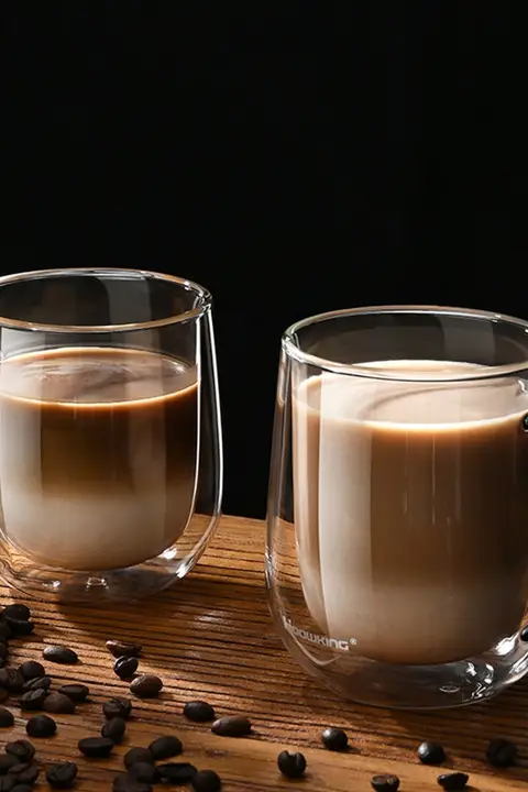 高級感ある二重構造ガラスカップ【ハンドル付き・耐衝撃・フタ付き・高温対応】