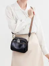レディース ミニショルダーバッグ【本革・軽量・斜め掛け用】