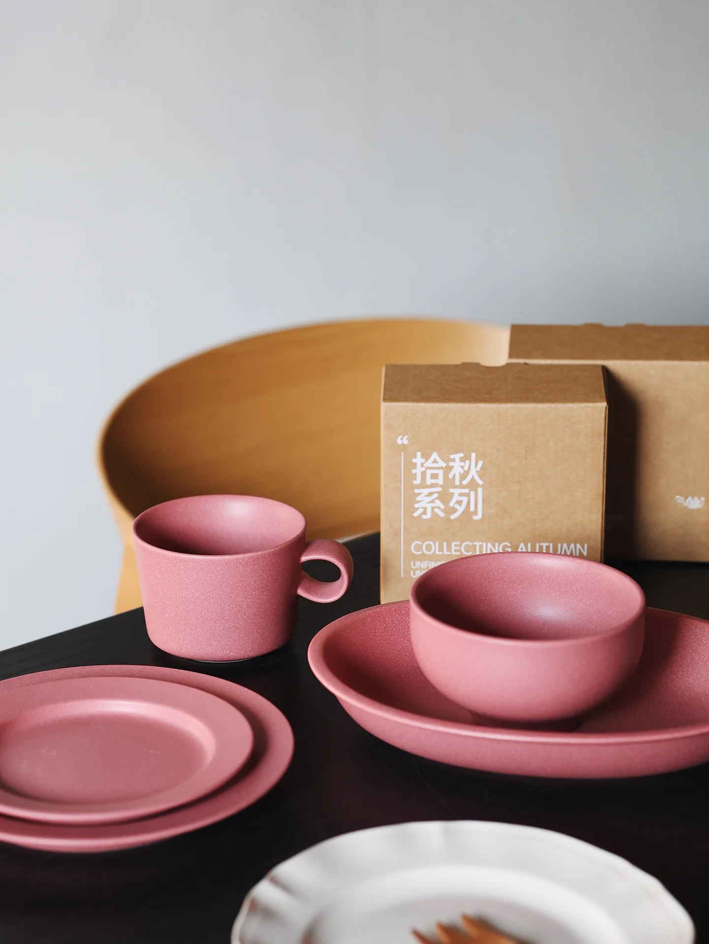 おしゃれ食器を選ぶときに迷うのは、本当に「見た目」だけなのか？