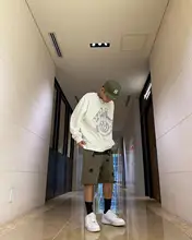 眼球スカルデザインのゆったりとしたスウェットシャツ【ヴィンテージ風・ハンドウォッシュ対応】