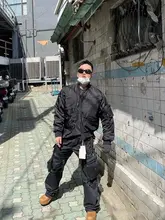 多ポケットデザインの三次元立体型ボンバージャケット【ジッパー付き・機能性・コットン】