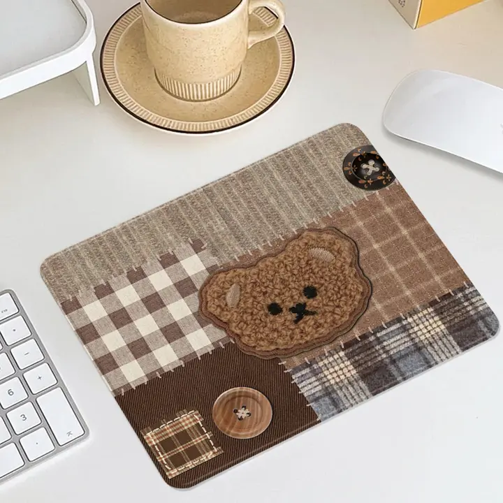 毛糸製くまデザインノートパソコン内蔵ケース【女性向け・Apple MacBook Air・Huawei MateBook・Lenovoなど対応】（セットアップ対応）