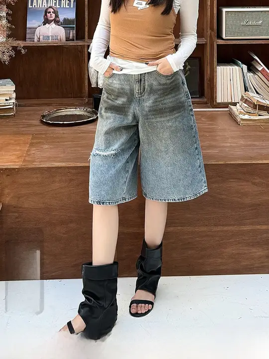 スタイリッシュなヴィンテージ風デニムクロップドパンツ【レディース・春夏用】