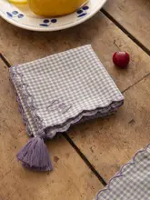 春らしいチェック柄の刺繍入りスクエアテーブルクロス【フレンチカントリー風・ピクニック用】