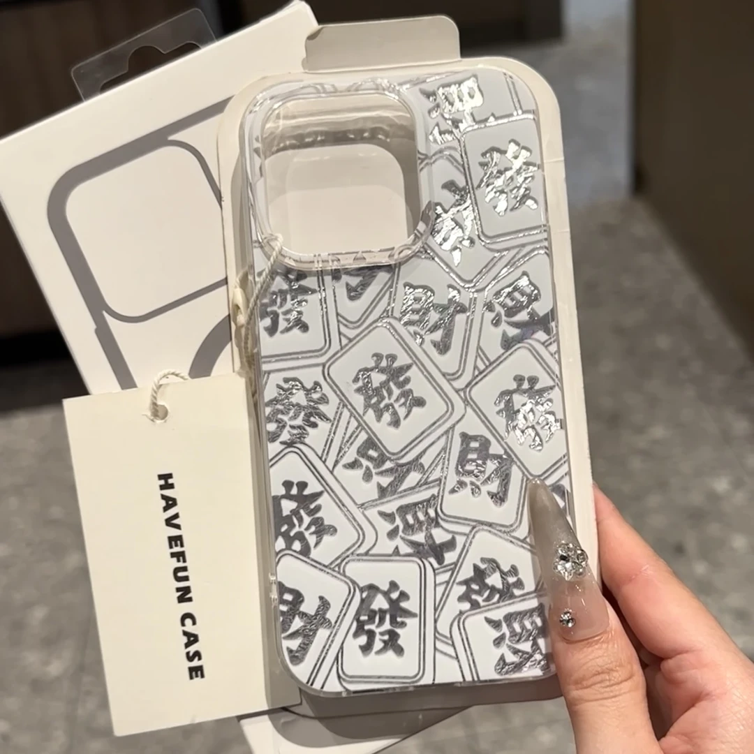 全機種対応スマートフォンケース：インスタ風デザインで保護とファッションを両立