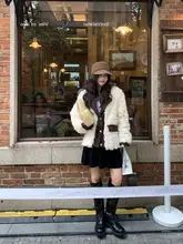 環境に優しいラムウールの色分けキルティングジャケット【女性用・冬用・毛並みデザイン】