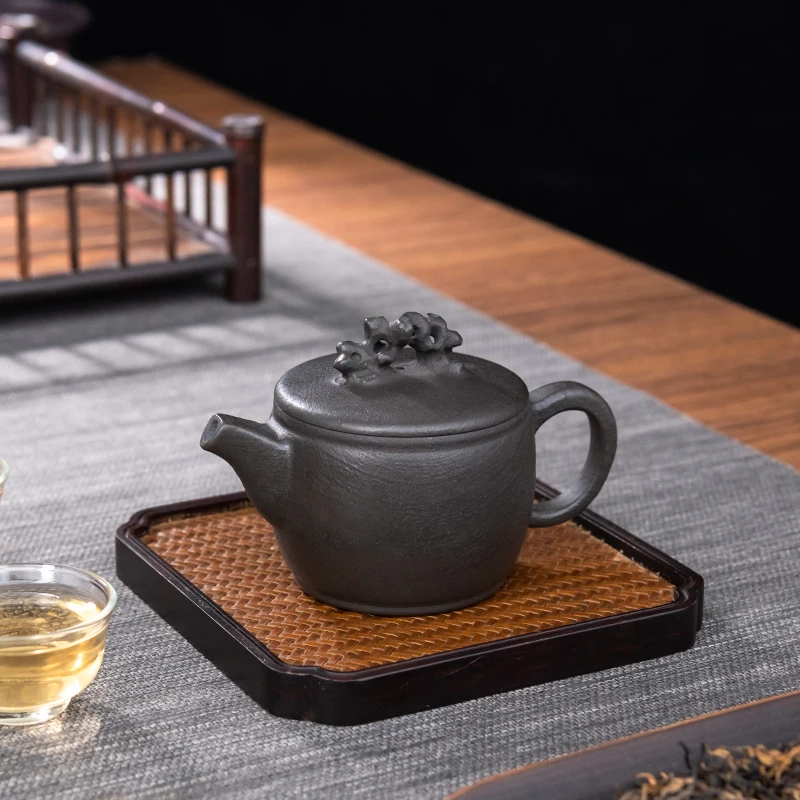 手作り茶壺を選ぶときに迷うのは、本当に「素材」の選び方か？