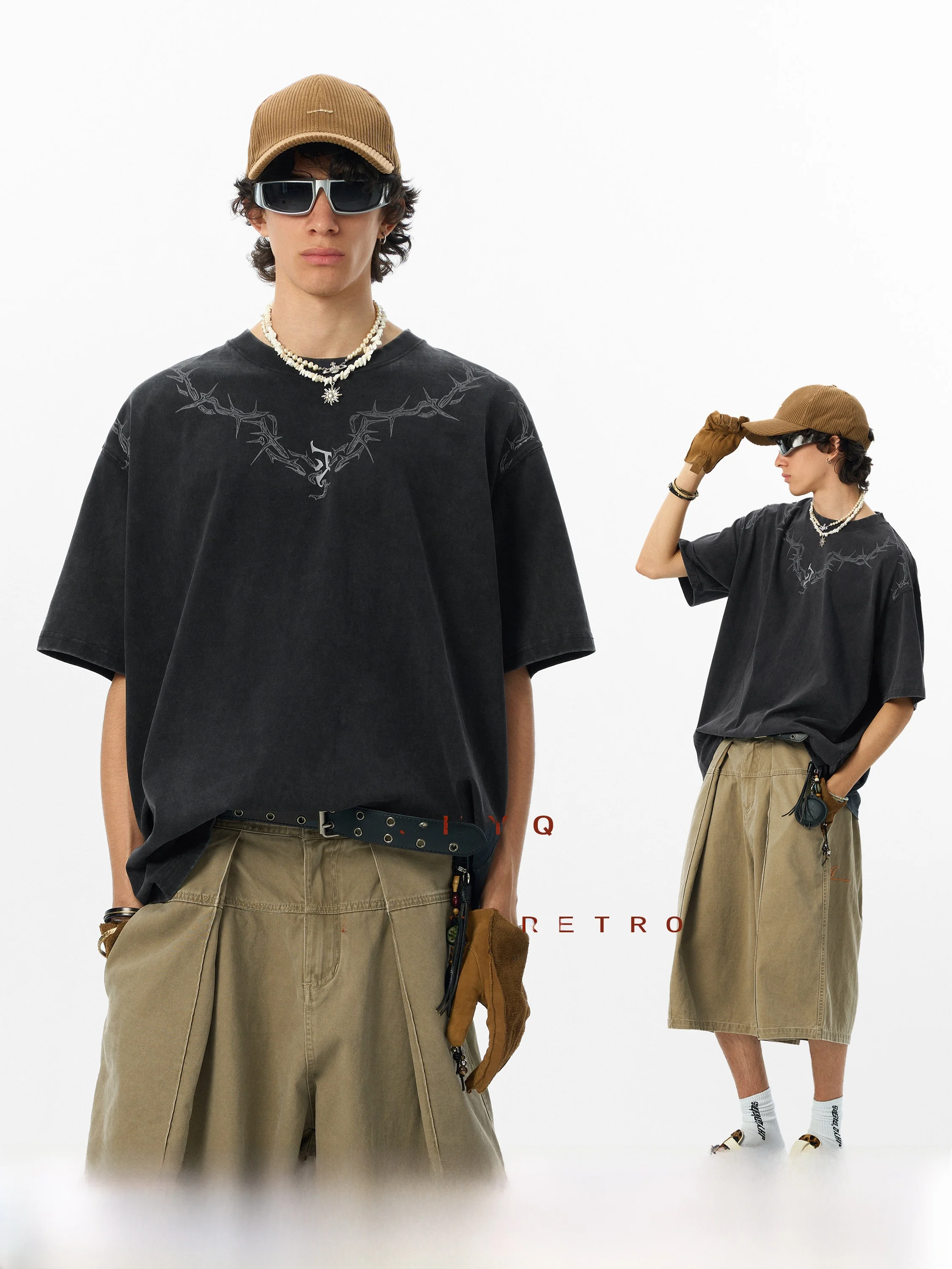 ゴシック風アメリカンTシャツ：メンズストリートファッションの定番スタイル