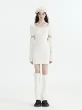 仿貂毛の白色中筒フレアソックス【春夏用・サイドリボン付き】