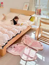 子供部屋用バタフライデザインラグ【ピンク・滑り止め付き・洗濯機対応】