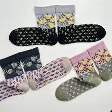 レトロ民族風 ダイヤモンドパターン 花柄ソックス【秋冬用・カラーブロッキング・ミドル丈】