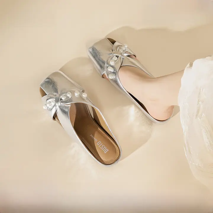 夏用の穴あけデザインのミュールスリッパ【オープントゥ・ヒール付き・女性用】