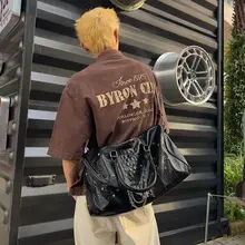 ストリートスタイルのレトロなショルダーバッグ【ユニisex・旅行用・大容量】