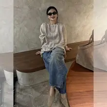 オシャレなミディアム丈リネントップスとワイドパンツの秋向けコーディネート（セットアップ対応）