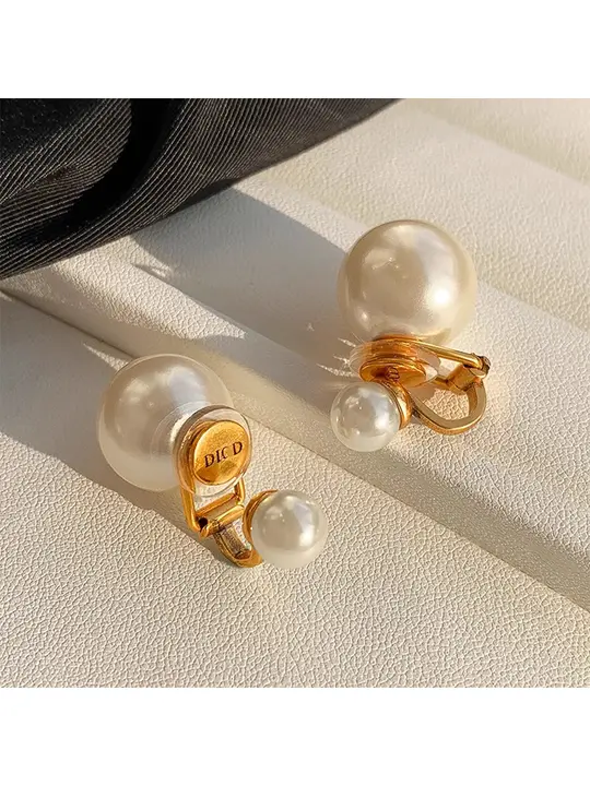 AOXIレター両面パール スタッドピアス2025新作