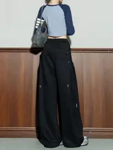 シンプルでスタイリッシュな女性用スポーツパンツ【秋冬用・ゆったりしたシルエット・カジュアル】