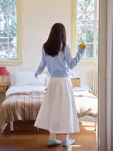 ポロネックの透かし編みニットトップス【女性用・短丈・ブルー】