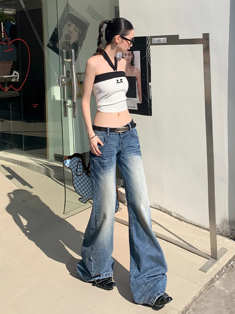 ヴィンテージ風ローライズストレートジーンズ：女性向けハイストリートスタイルのスリムフィット実用性解析