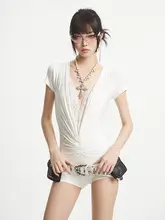 セクシーなレースコンビネーションVネックフィットカジュアル短袖ボディスーツ【女性用・ドレープデザイン】