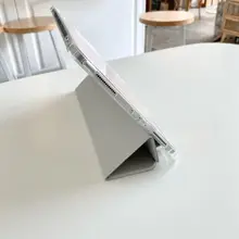 浅灰色iPadケース【マグネット付き・翻蓋・透明・対応機種多数】