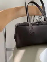 ボストンバッグ【トゴレザー・シンプルデザイン・収納豊富】
