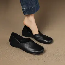 レトロな擦り色の一脚蹬ローファーシューズ【平底・女性用・巫女風】